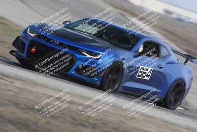 media/Oct-19-2025-Speed Ventures (Sun) [[a6e7fe67be]]/Red/Session 2 (Outside Grapevine)/